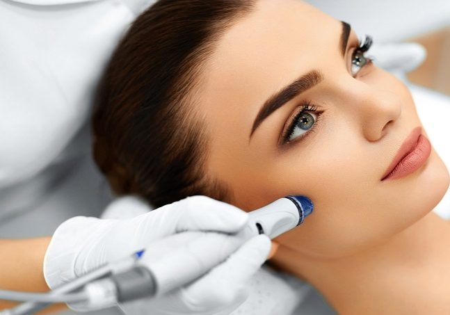Microdermabrasion Treatment: AquaPure Facial by CanadaMedLaser